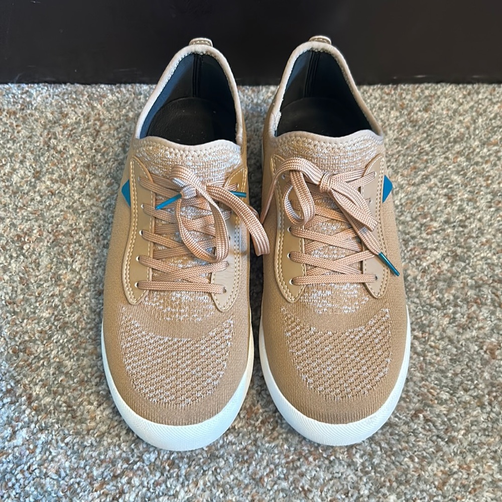 Vessi Women's Weekend - Oak Brown size 8